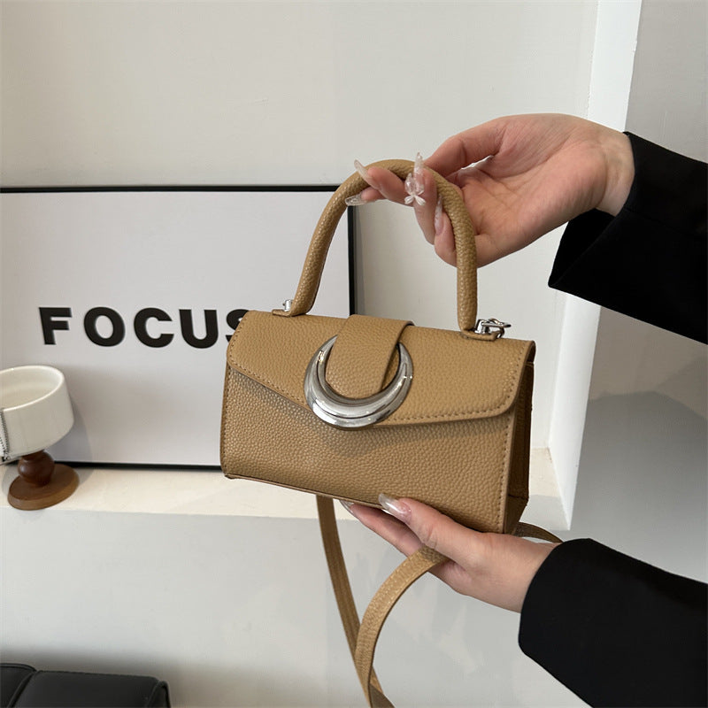 Retro Fashion Shoulder Bag for Women